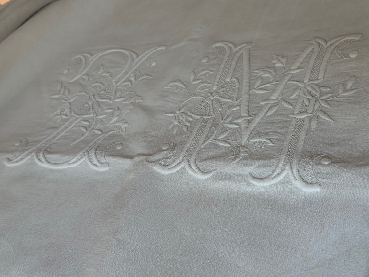 Antique Linen Sheet, 234 × 343 Cm – Large Lm Monogram, 33 × 17 Cm – Butterfly Embroidery-photo-4