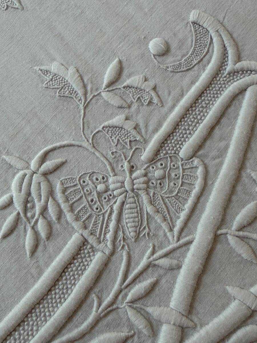 Antique Linen Sheet, 234 × 343 Cm – Large Lm Monogram, 33 × 17 Cm – Butterfly Embroidery-photo-3