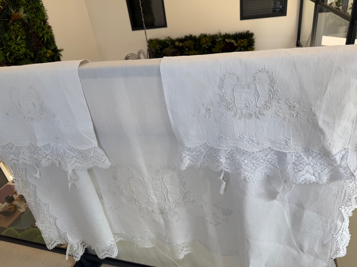 Parure trousseau ancienne en fil de lin Drap de mariage et ses 2 taies Monogramme CG Dentelle 