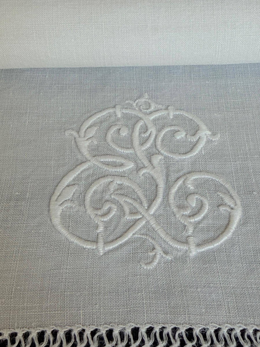 12 Vintage Linen-thread Napkins, Hand-embroidered Monogram, Needle-lace Design, 85x68-photo-4