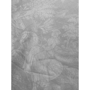 Antiquité nappe château ancienne fil lin et soie  Damassé chasse amazones XIXÈ broderie offerte