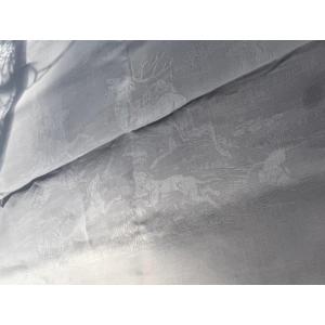 Nappe ancienne en lin et soie  Damassé à décor de chasse à courre 156x165 franges– XIXe 