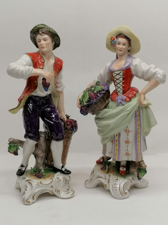 Paire de figures en porcelaine - Volkstedt -  M. Rudolf Kammer - XIXème