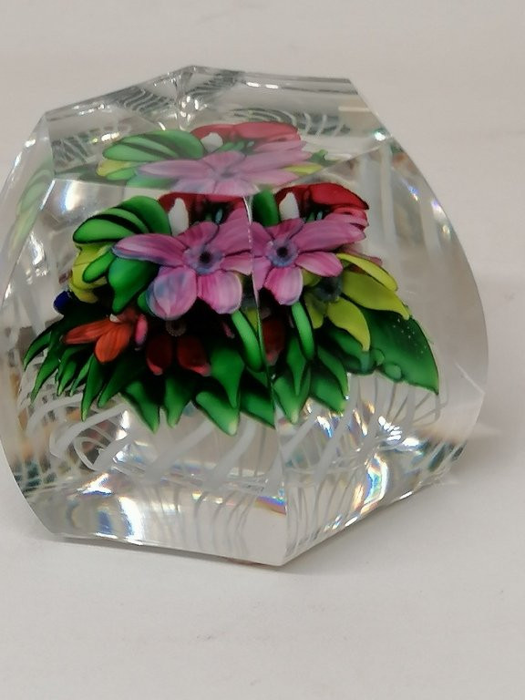 Sulfide Or Paperweight - Baccarat Crystal - Six Domed Curves And Cut Corners-photo-1