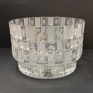 Centerpiece In Cut And Chiseled Crystal - Art Deco - Weight 4.94 Kg