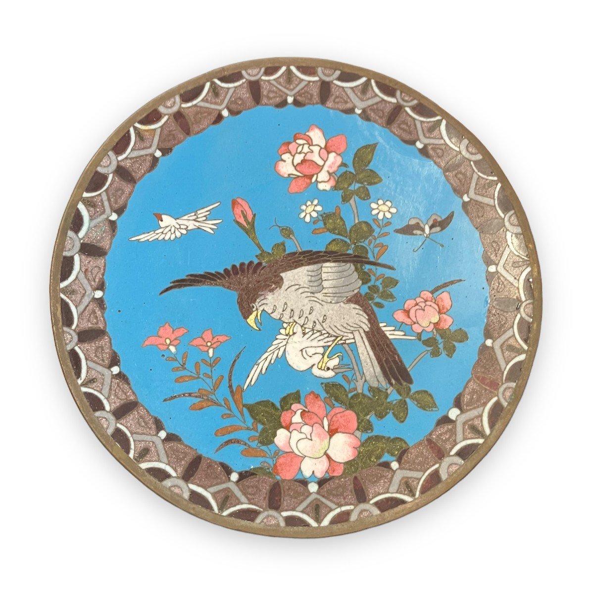 Plat en émail cloisonné Japon XIXeme "Aigle Chassant"