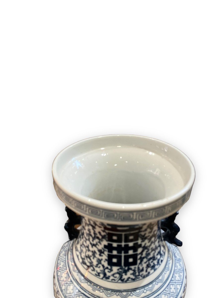 Vase Chinois En Porcelaine Blanche Et Bleue-photo-3