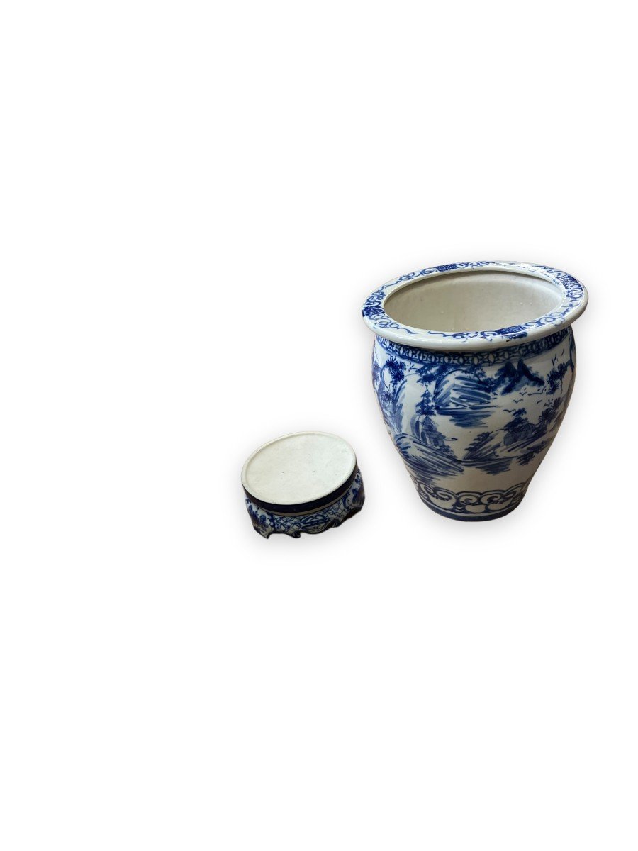 Vietnamese Cache Pot In White And Blue Porcelain-photo-2