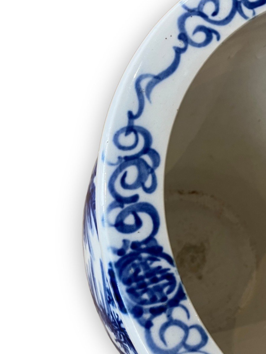Vietnamese Cache Pot In White And Blue Porcelain-photo-7