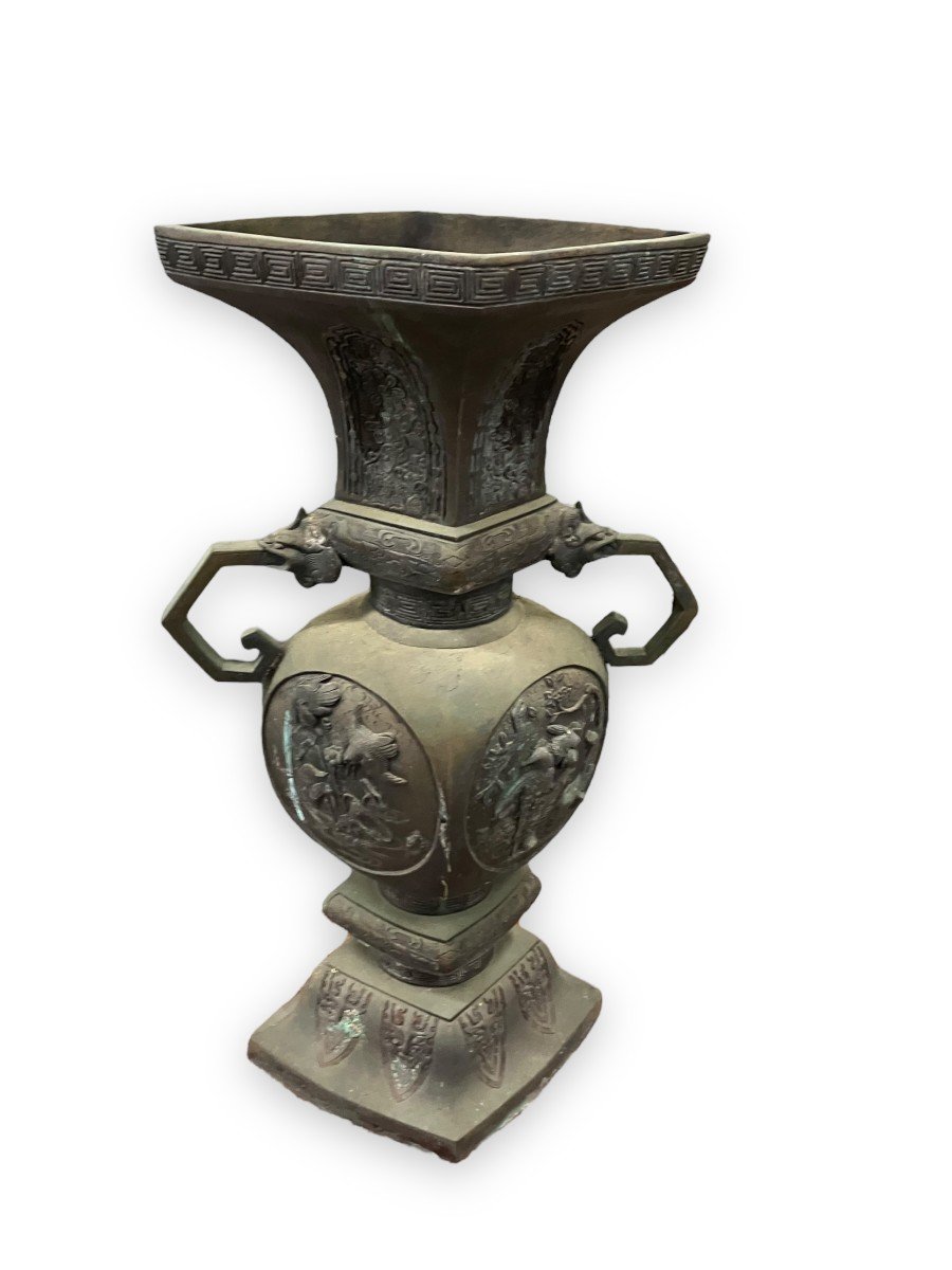 Asian Metal Garden Vase With Geometric Decor And Trendy Birds