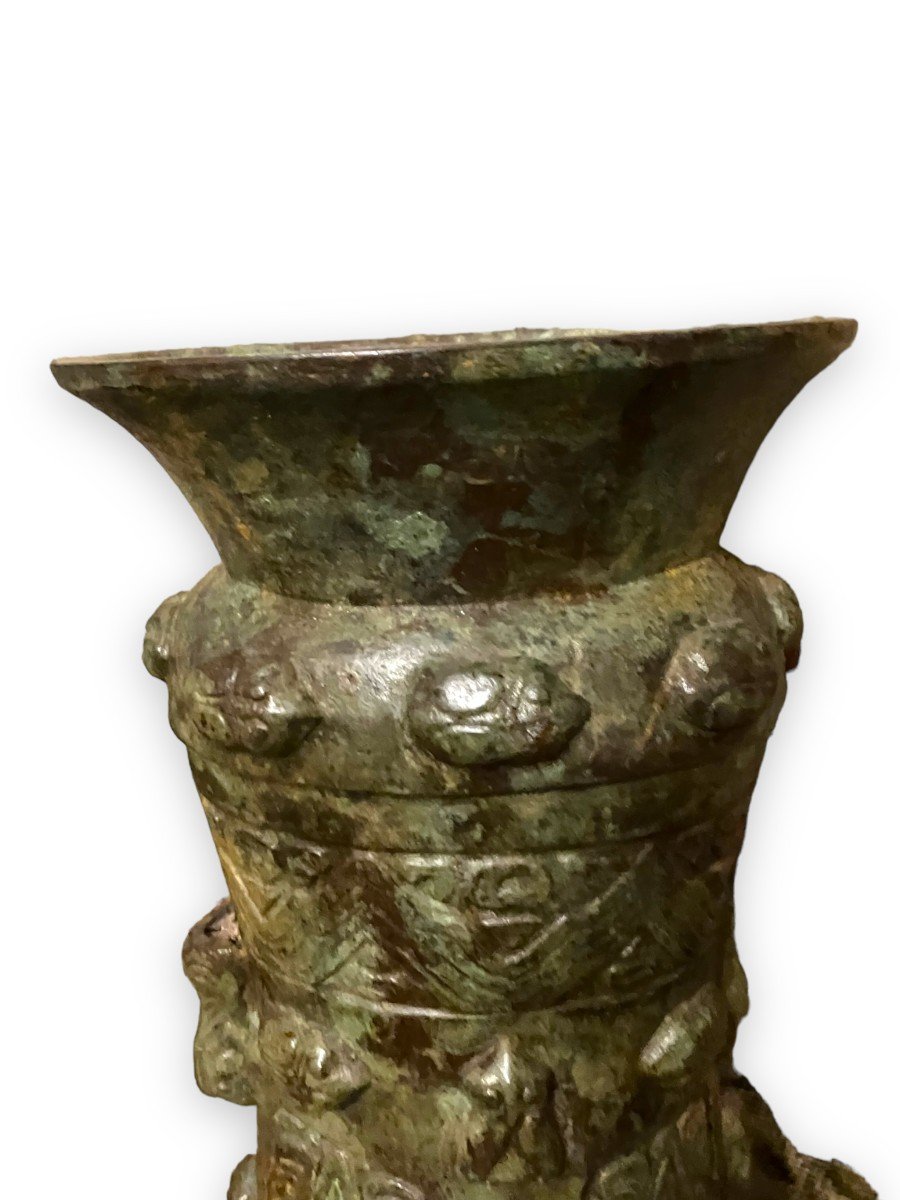 Vase En Bronze Archaïque Chinois Vers 1900 Style De La Dynastie Shang Vessel Gu-photo-3
