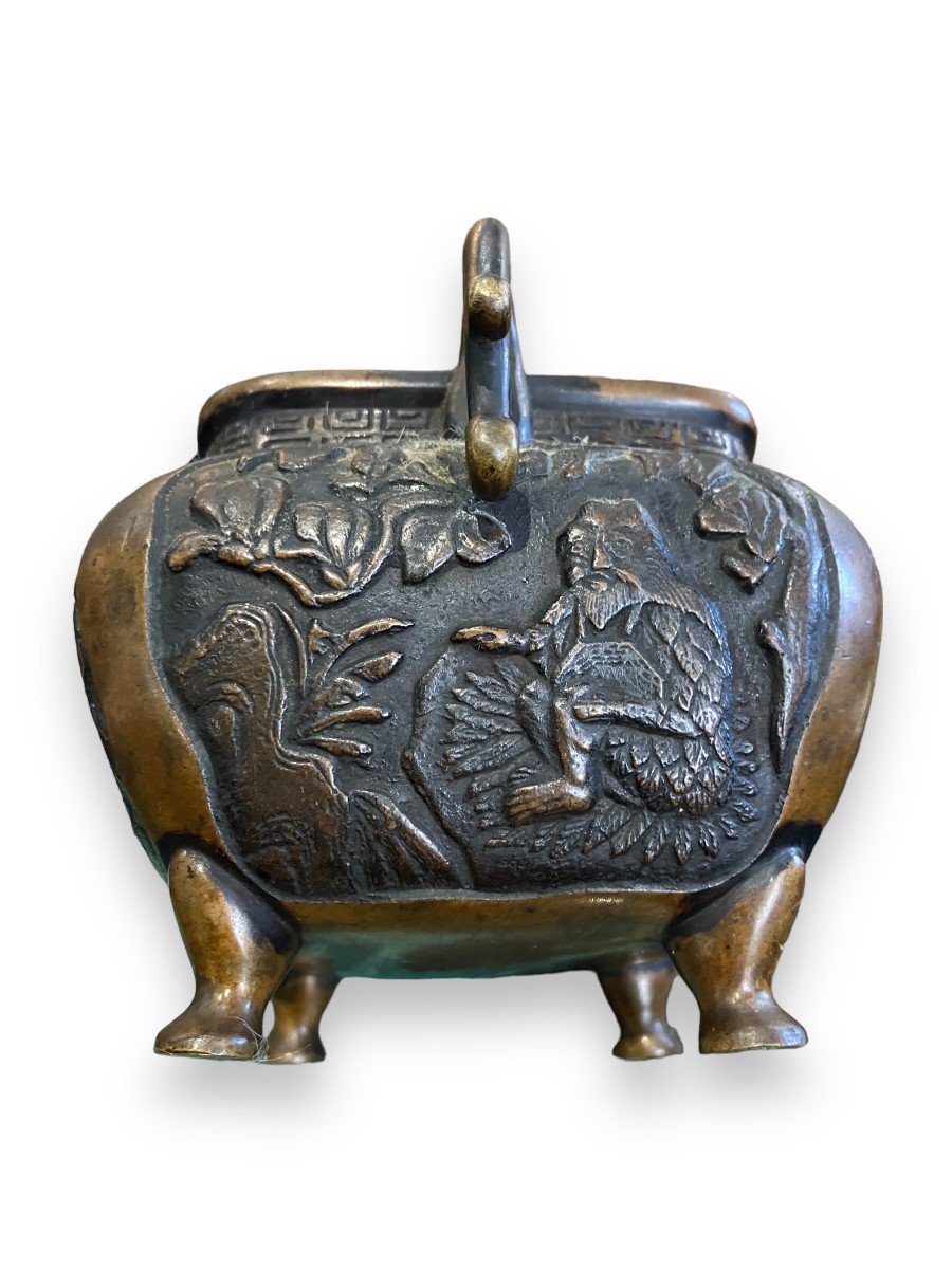 Small Perfume Burner In Bronze Fô Dog Decor And Animated Scenes-photo-4