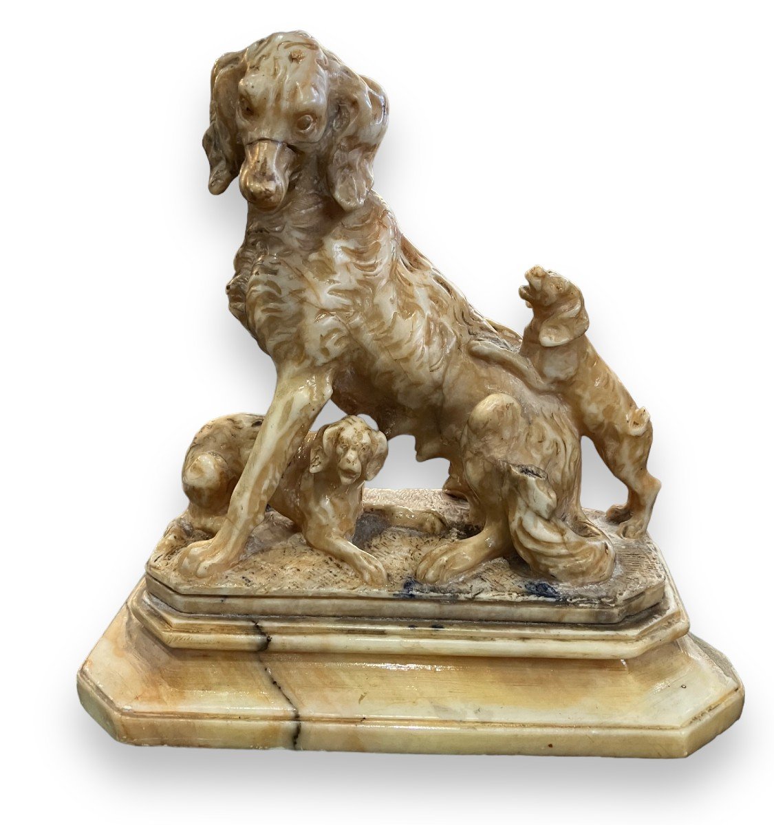 Groupe De Chiens XIXeme En Albâtre Sculpté 