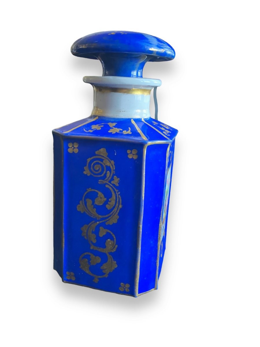 Flacon De Parfum En Porcelaine De Vieux Paris Fond Bleu-photo-3