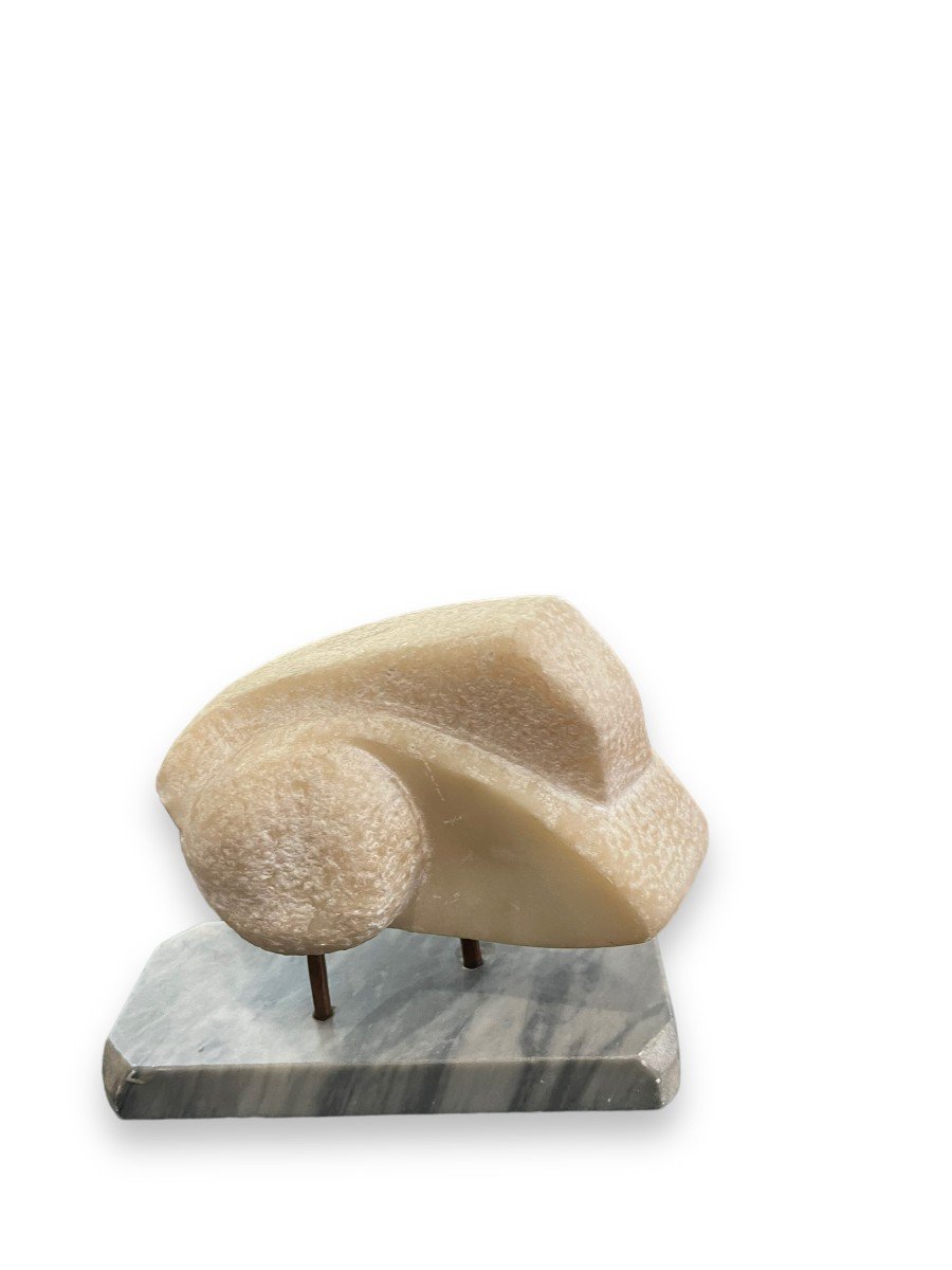 Sculpture Moderniste En Marbre suiveur de BRANCUSI-photo-1