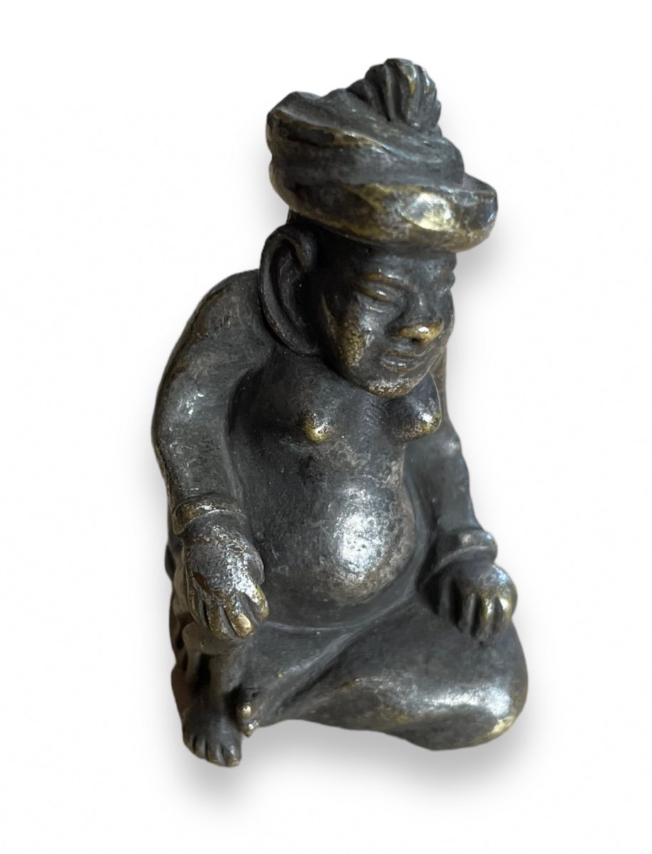 Erotica Bronze Argenté à Décor De Femme Au Turban