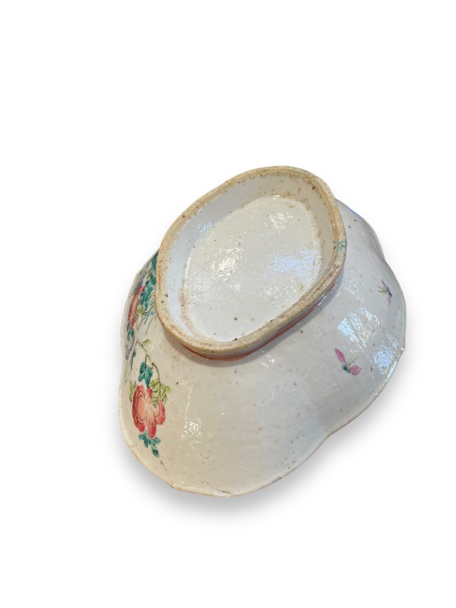 Importante. Coupe en porcelaine Chinoise à Décor De Fleurs XIXeme-photo-4
