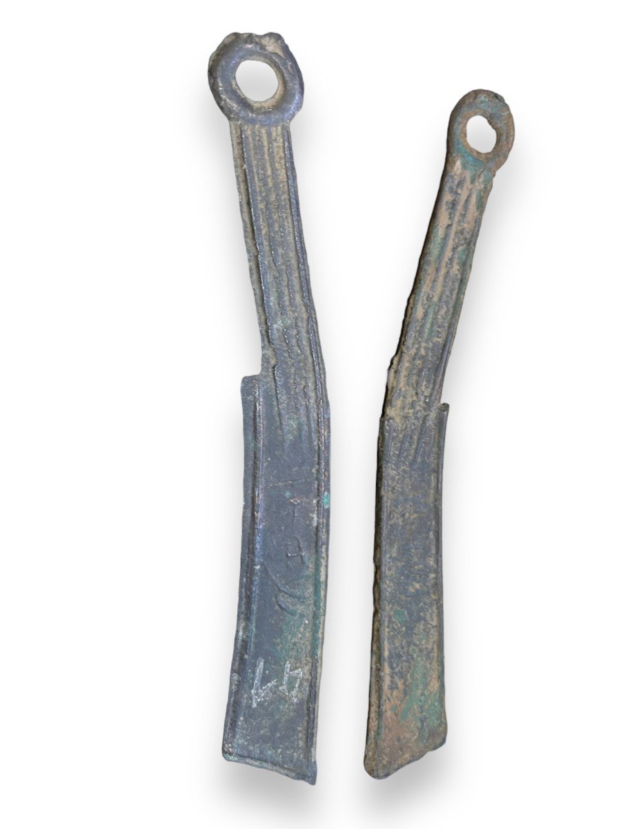 Pair Of Chinese Coins In The Shape Of Zhou Period Knives-photo-6