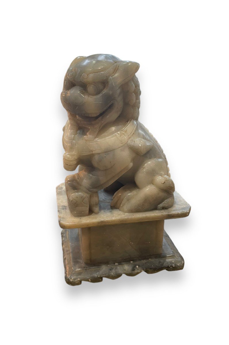 Sculpture En Pierre Dure Chinoise Chien De Fô