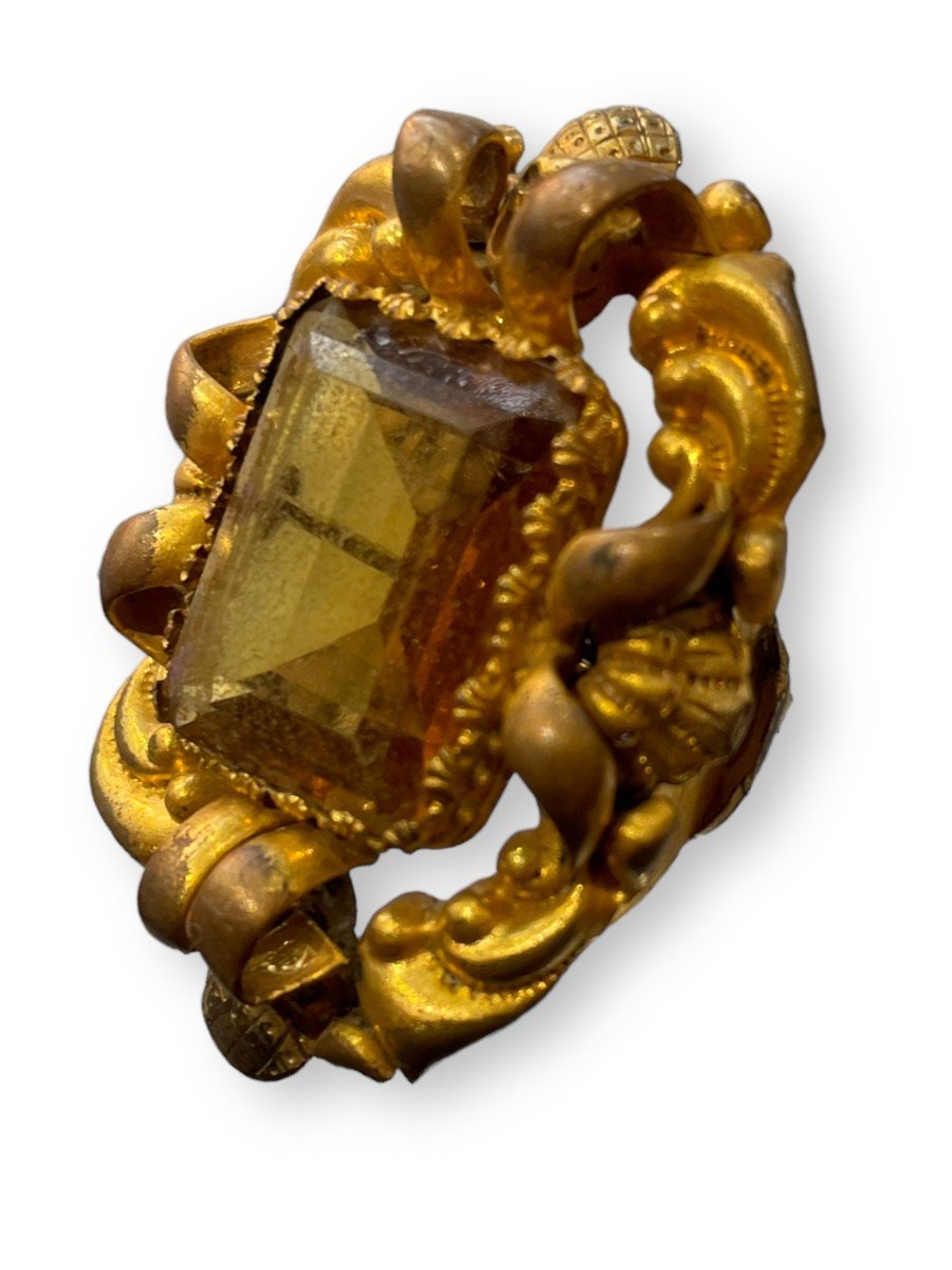 Brooch In Golden Metal Yellow Stone Victorian Period-photo-2