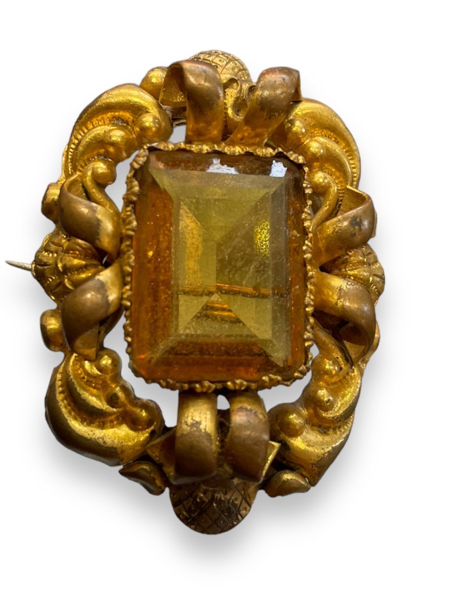 Brooch In Golden Metal Yellow Stone Victorian Period-photo-3