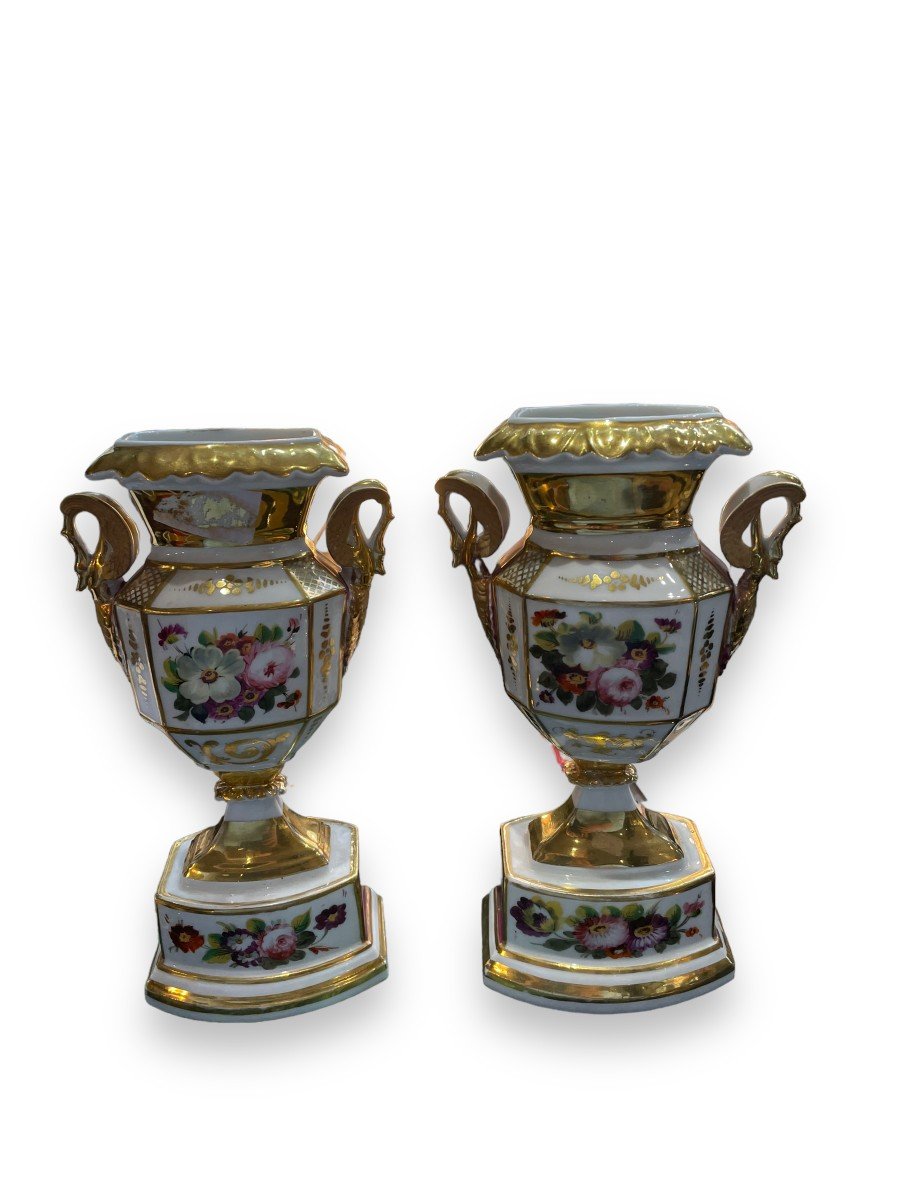 Pair Of Porcelain Vases From Paris Gallant Scenes-photo-1