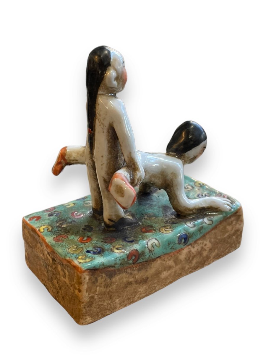 Erotica Curiosa Chinese Erotic Subject In Porcelain-photo-3