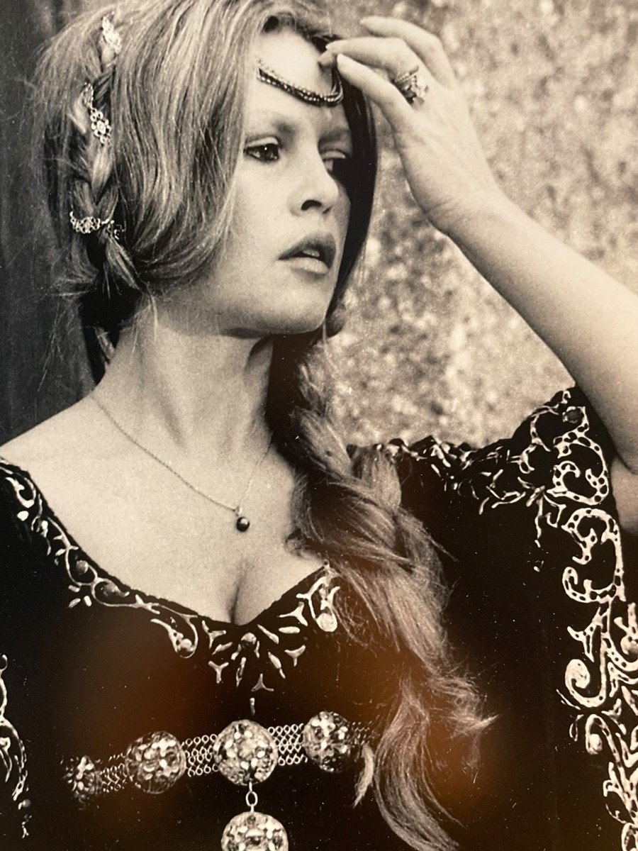 Grande Photographie Argentique De Brigitte Bardot 1973-photo-1