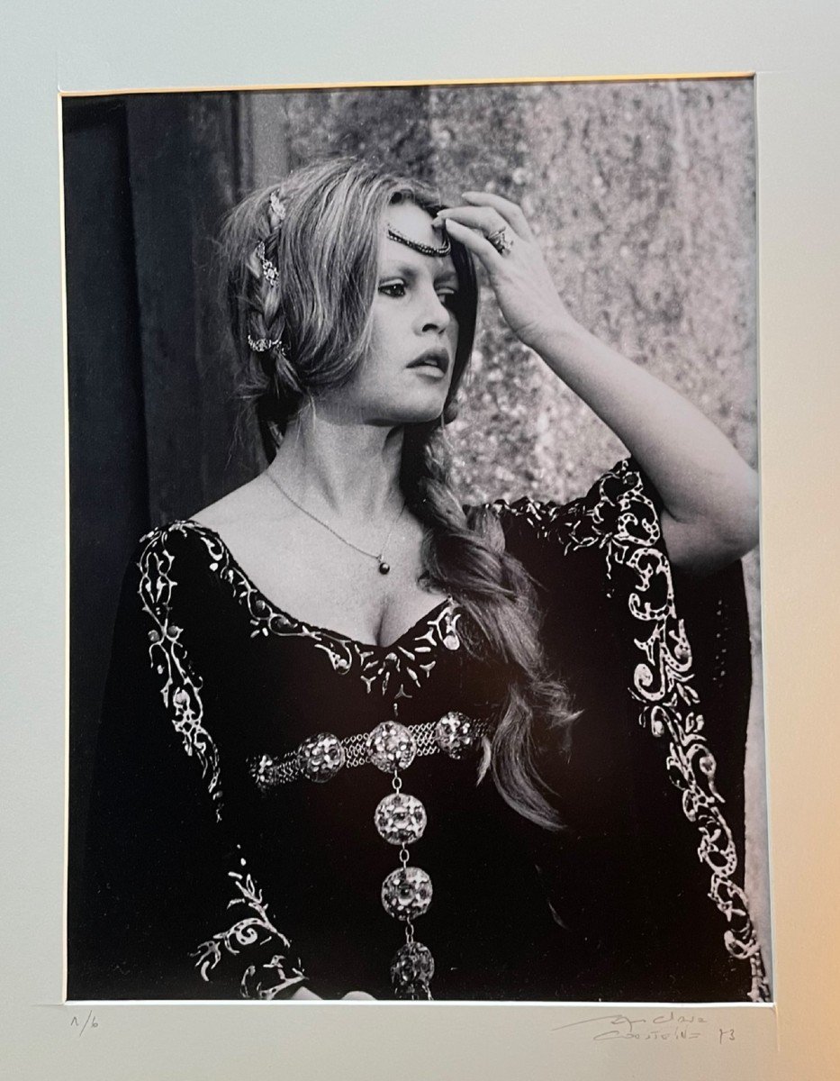 Grande Photographie Argentique De Brigitte Bardot 1973