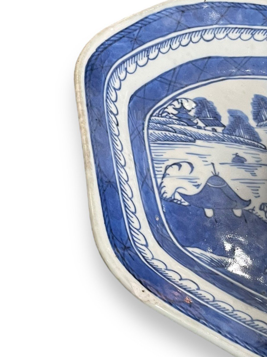 Plat En Porcelaine De Chine Blanc Bleu XVIIIeme -photo-7