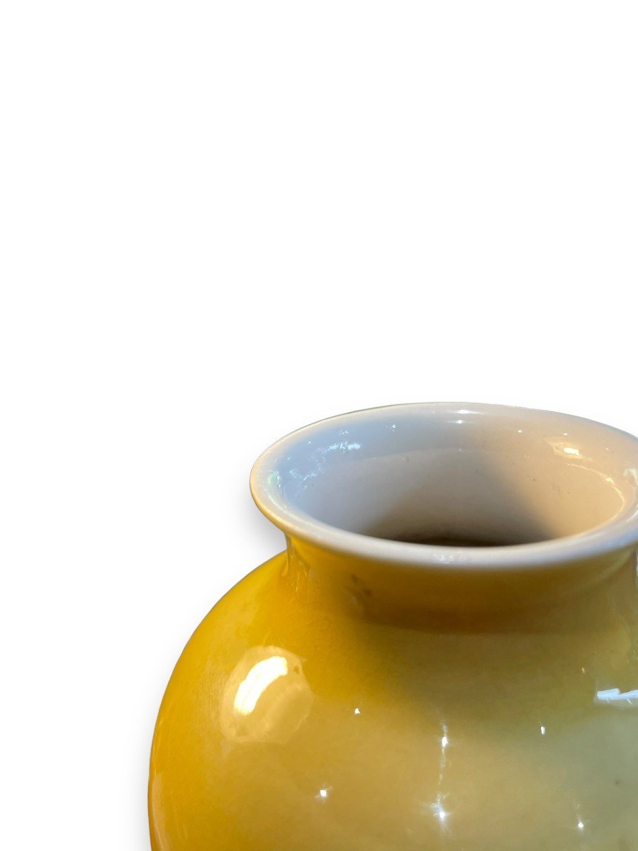 Pair Of Chinese Baluster Vases Yellow Glaze-photo-3