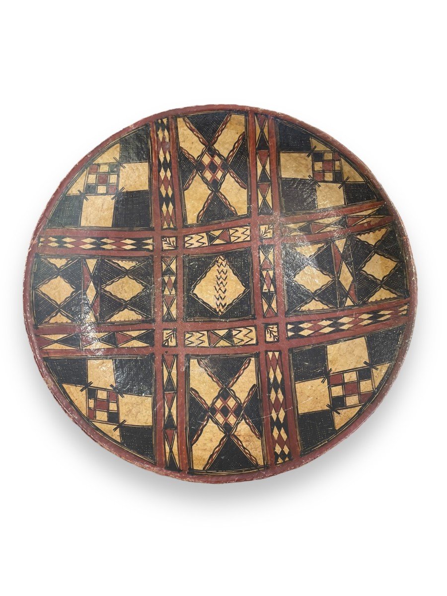 Important Berber Terracotta Dish -photo-4