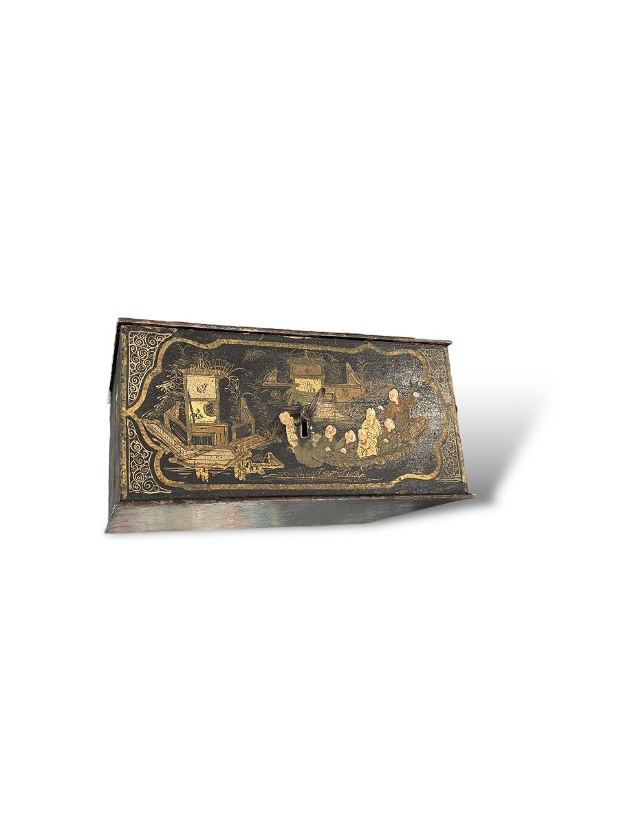 Napoleon III Chinese Lacquer Travel Safe-photo-6