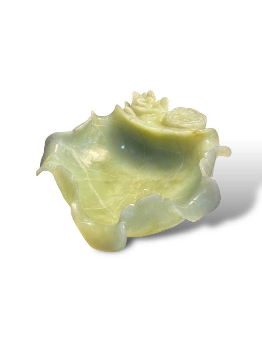 China Green Jade Lotus Flower Pattern Brush Rinse -photo-4