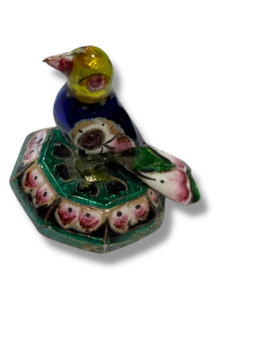 émail De Pékin Oiseau Perché En Argent Et émaux Polychromes-photo-2