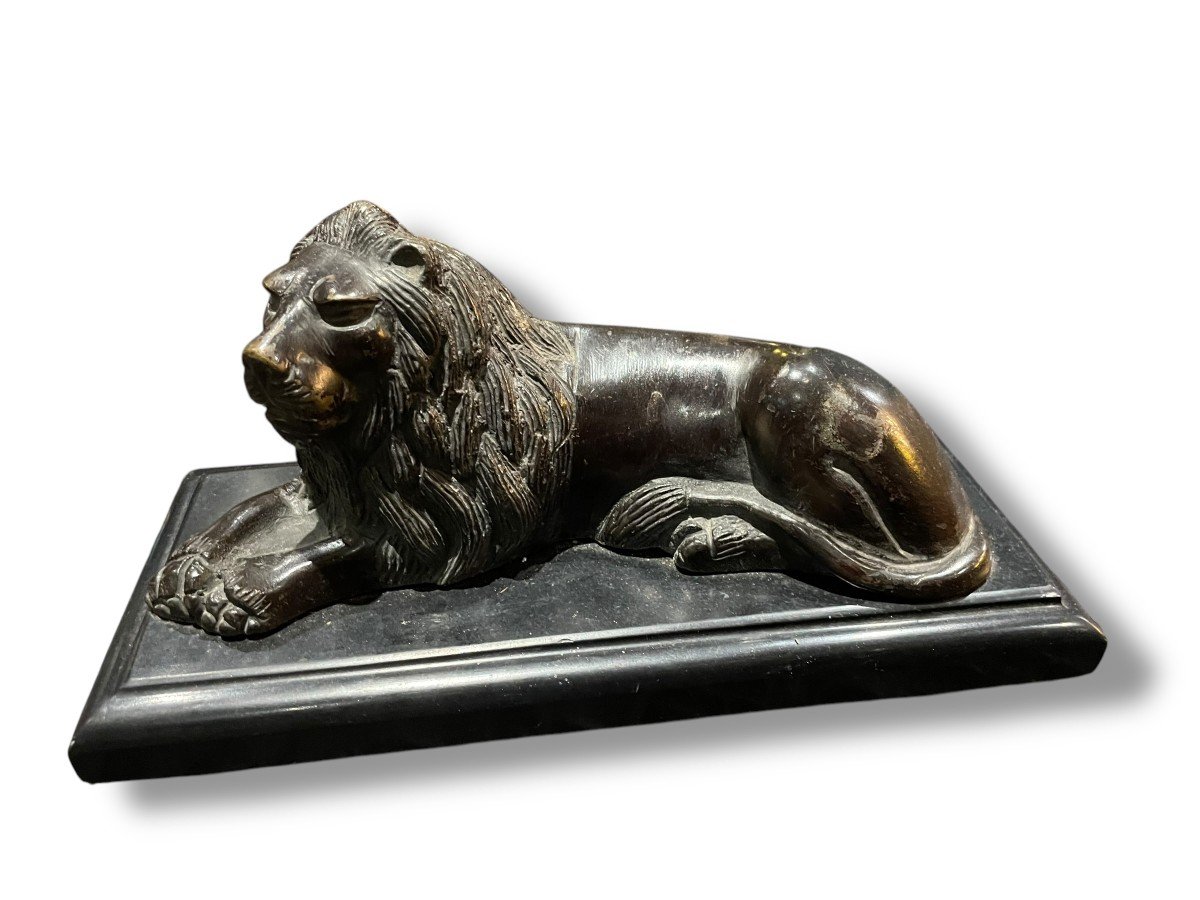 Lion Bronze Sculpture Black Marble Base-photo-5