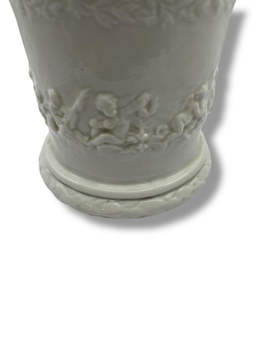 Grand Vase En Porcelaine émaillée à Décor De Putti-photo-4