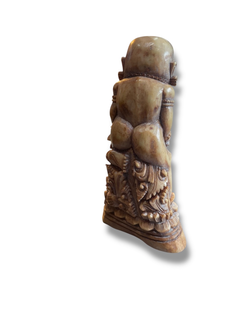 Indonesian Erorica Curiosities Carved Bone Deity 19th Century-photo-8