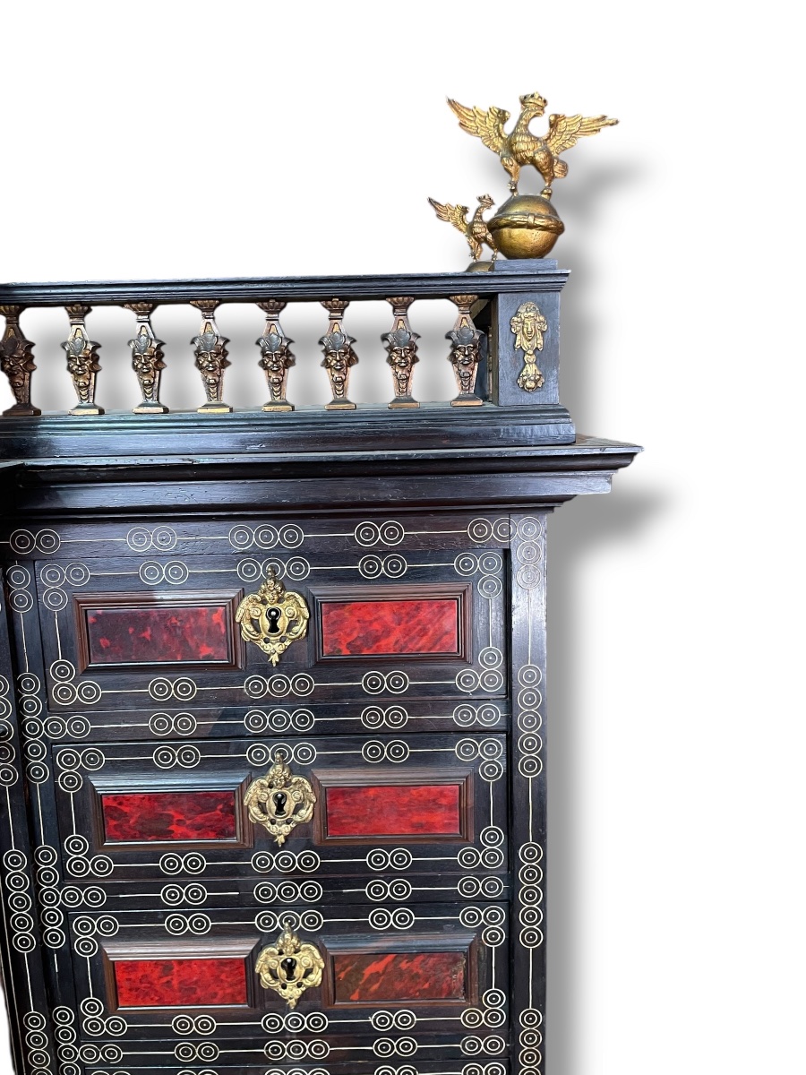 Cabinet et son piétement  décor d'écaille teintée rouge Hercule et Nessus-photo-5