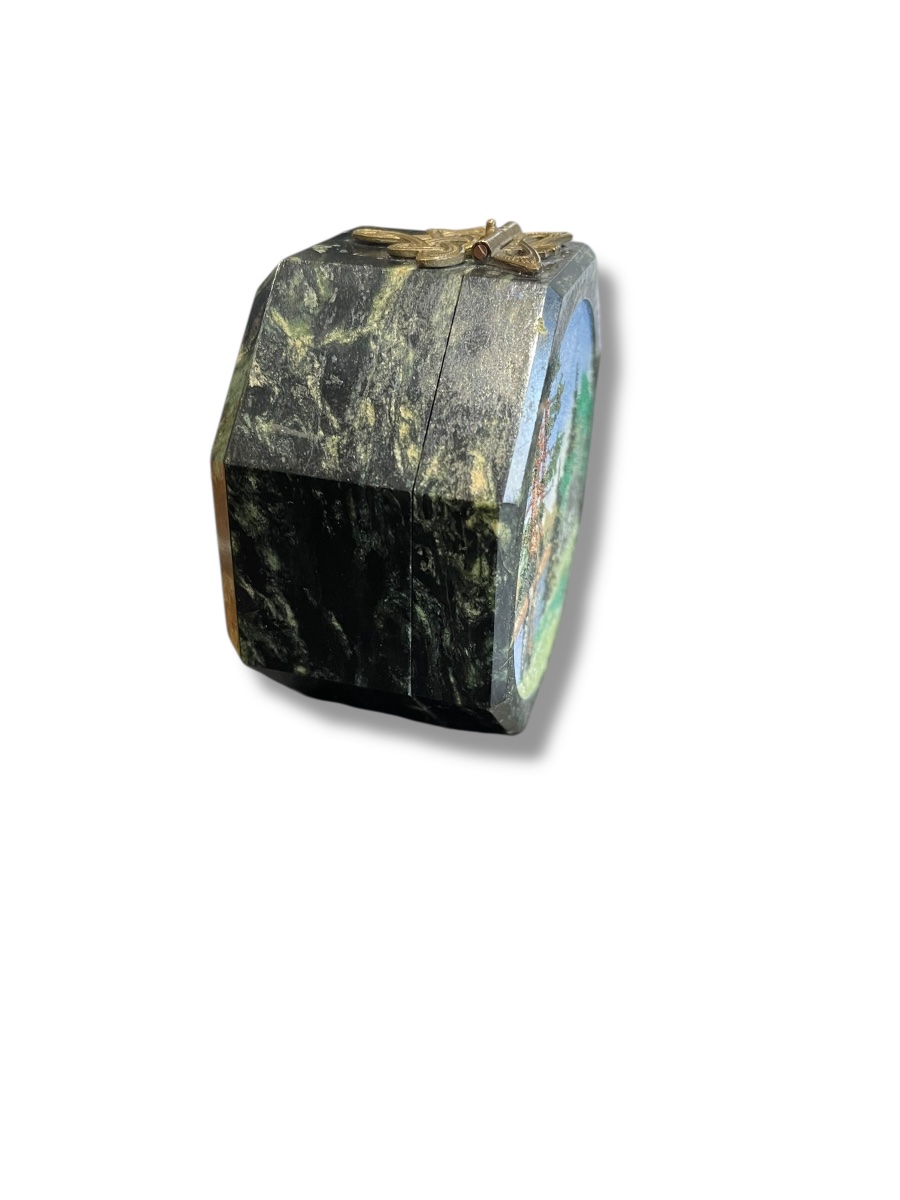 Russia Ural Serpentine Box With Landscape Decoration-photo-1