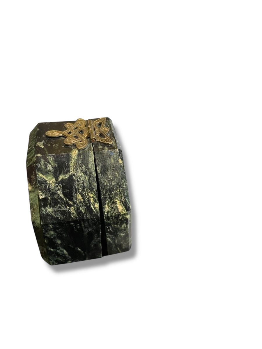 Russia Ural Serpentine Box With Landscape Decoration-photo-4