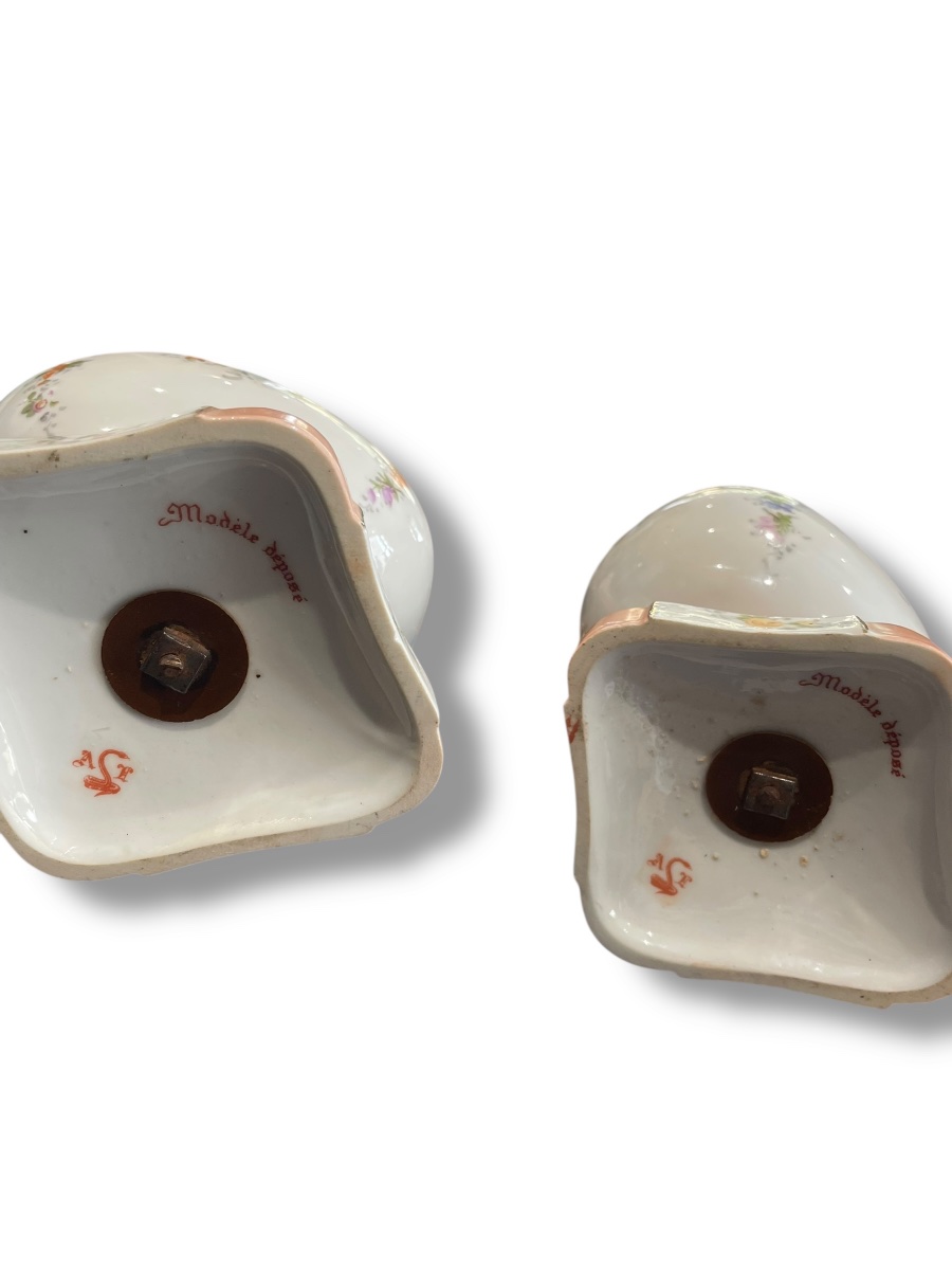 La Couleuvre Pair Of Pink Porcelain Vases-photo-2