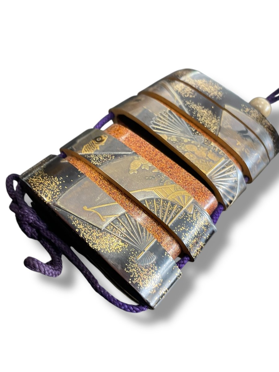 Inro en laque ro-iro et maki-e décor d'éventail-photo-7