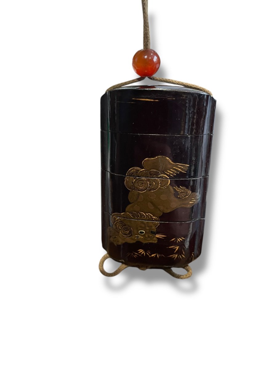 Inro laque ro-iro à décor de chimère Epoque Edo -photo-3