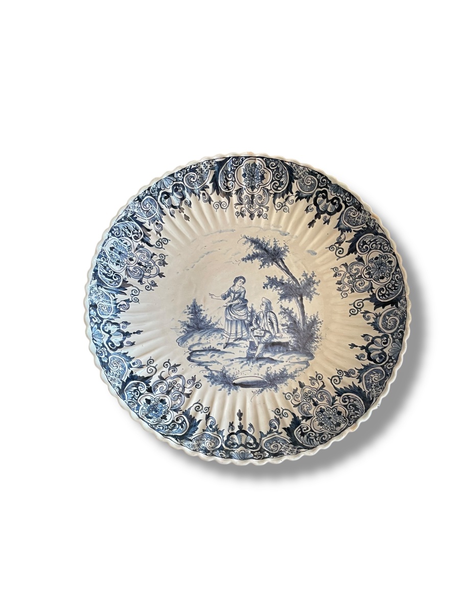 Delft Important Dish 18th Century Rose Workshop-photo-5