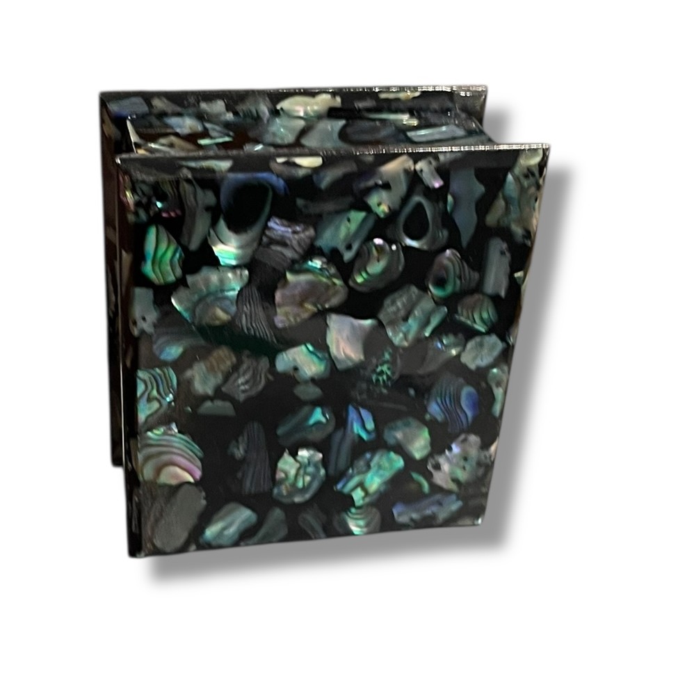 Lacquer And Mother-of-pearl Box