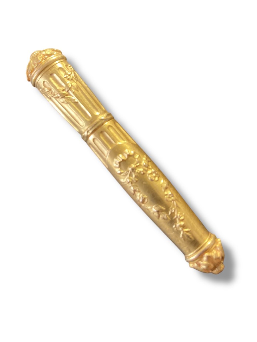 Gold Sewing Kit-photo-2