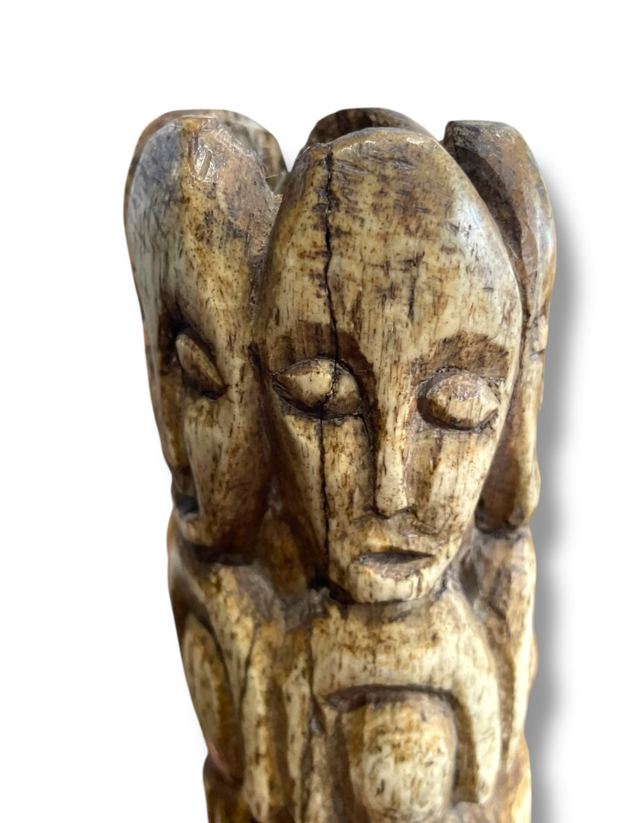 Statuette en os sculpté  Bwami Lega-photo-1