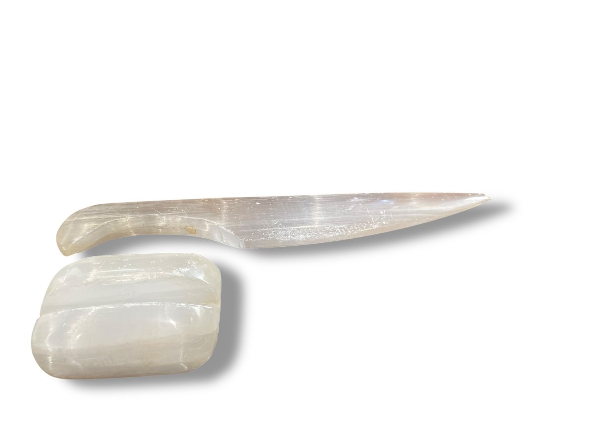 Knife And Its Selenite Base-photo-1