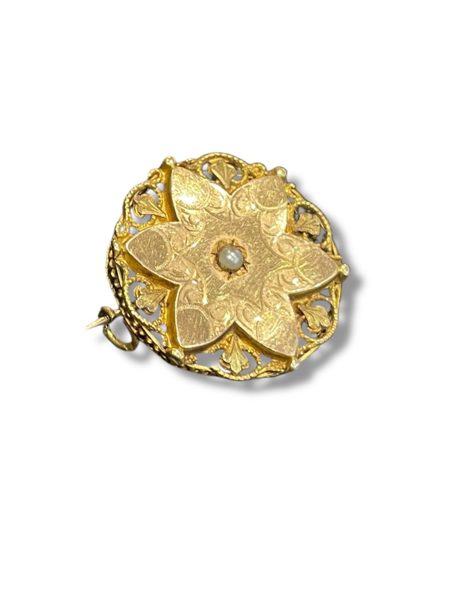 Yellow Gold Brooch With Pearl-photo-5